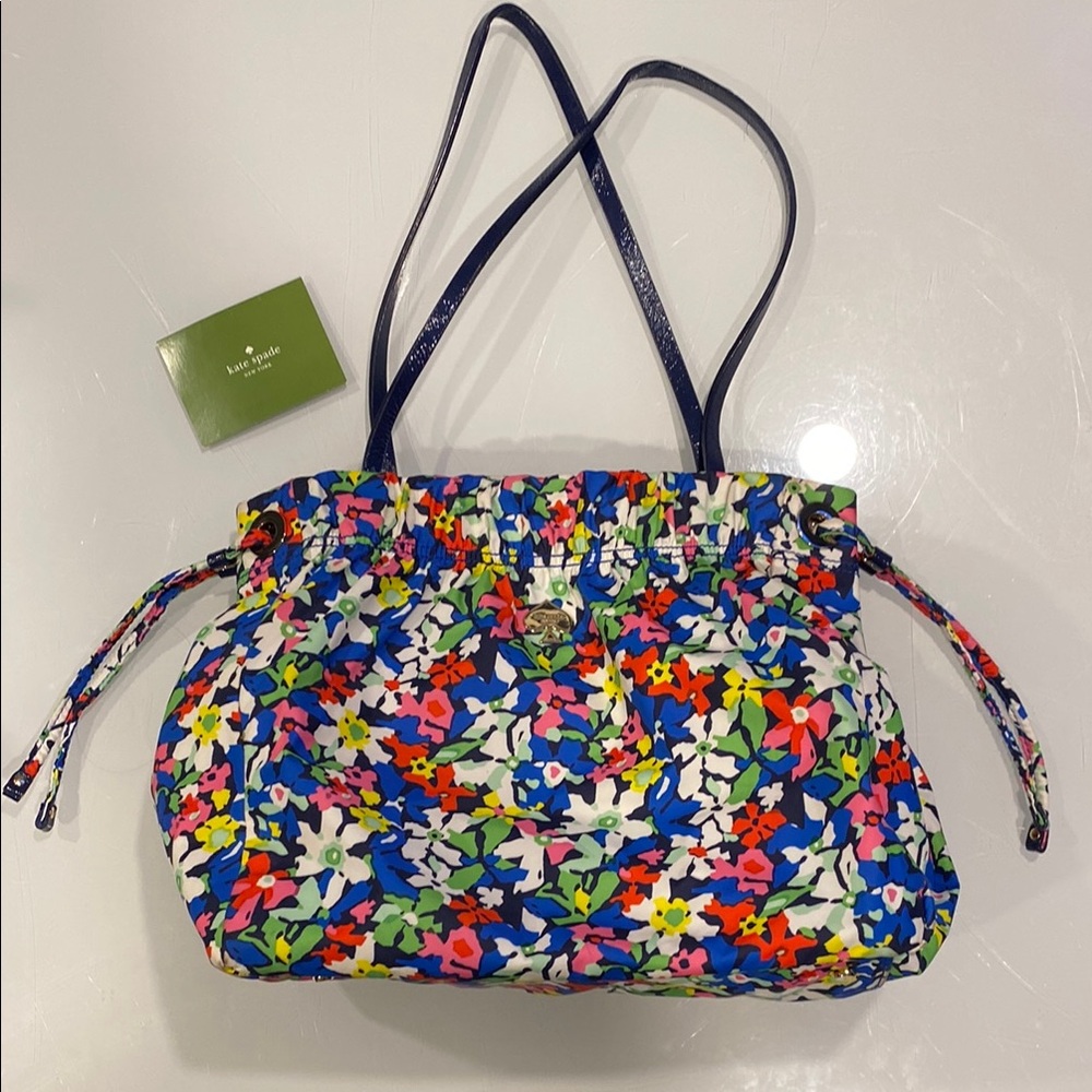 Kate Spade Red and Pink Shoulder Bag with Elegant Design